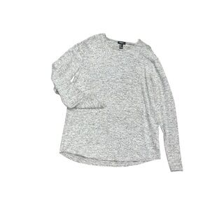 Forever 21 Gray Long Sleeve Sweater